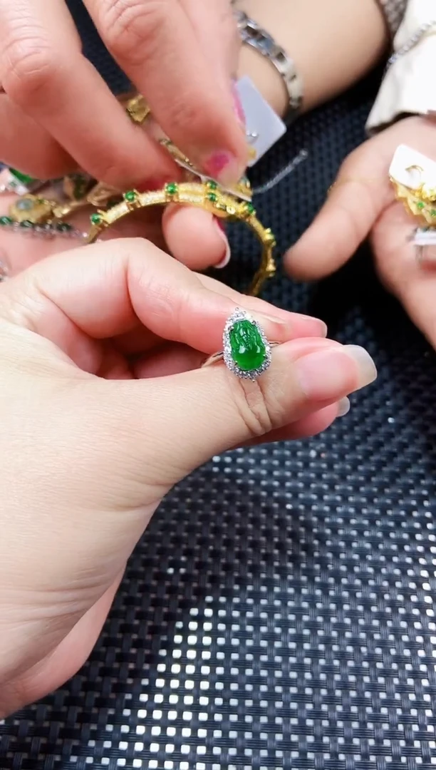 【闪购商品】翡翠戒指未镶嵌111111111
