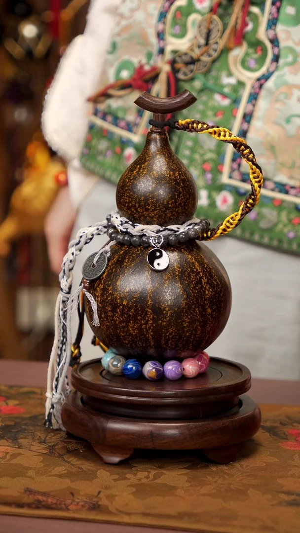 123易林大漆酒葫芦-----168