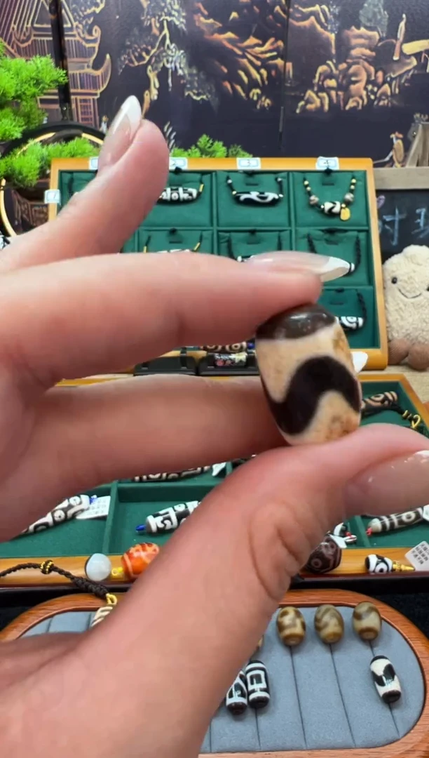 合金颈饰玛瑙/玉髓（覆膜）33.（微瑕随机发货）