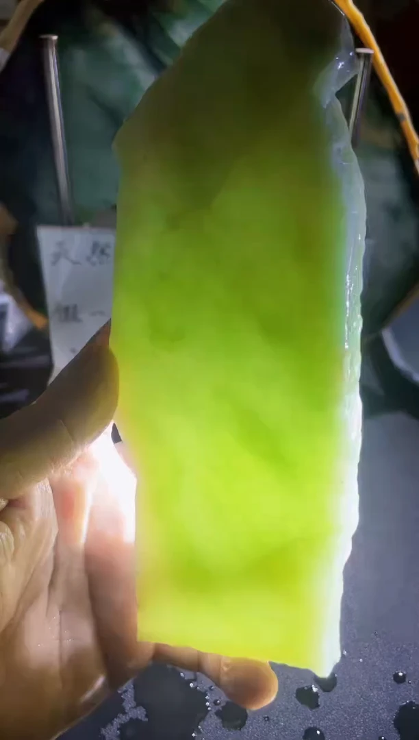 未镶嵌挂件翡翠天然缅甸翡翠A货