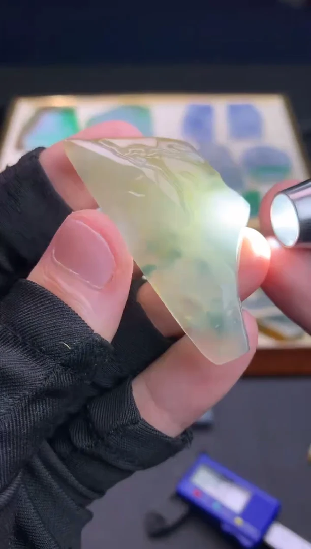 定制翡翠未镶嵌天然翡翠裸石