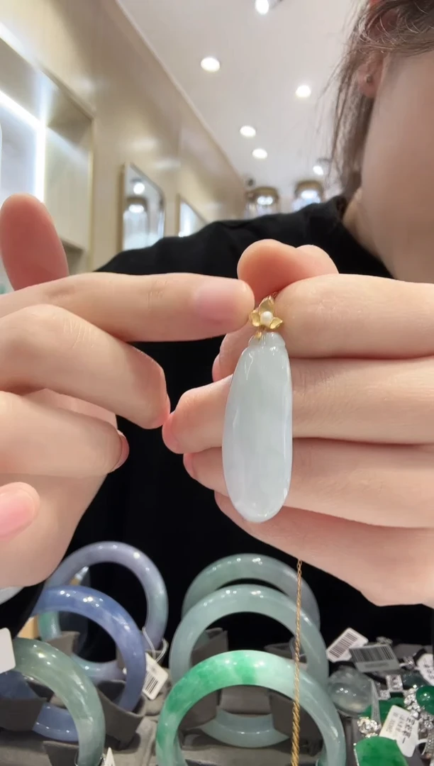 颈饰14K金镶嵌翡翠【50】