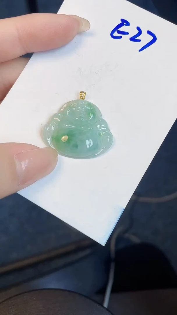 【闪购商品】翡翠颈饰18K金镶嵌00000000