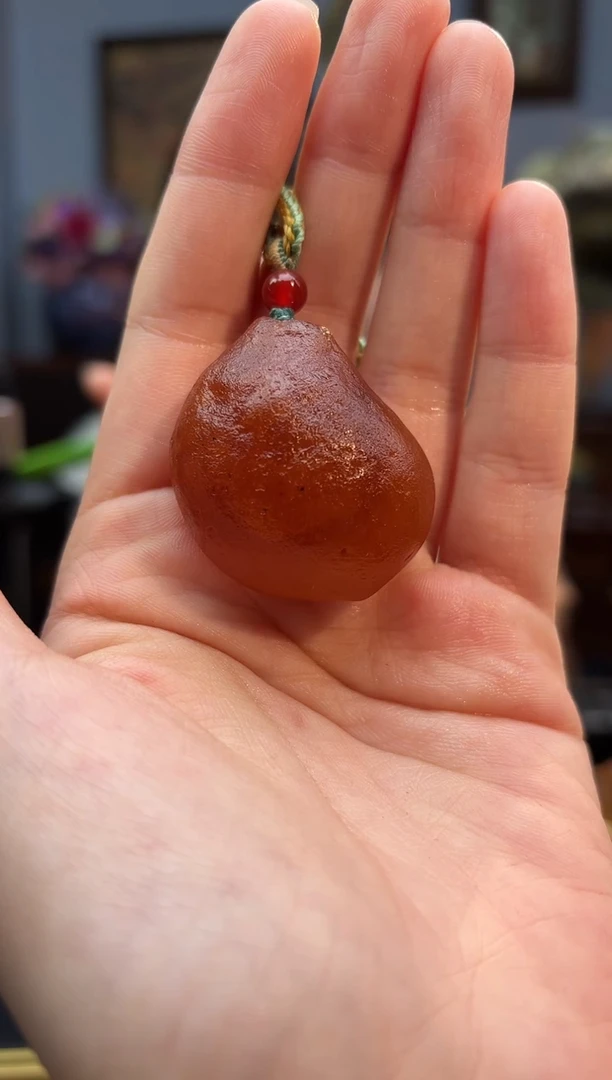 琥珀颈饰未镶嵌吊坠