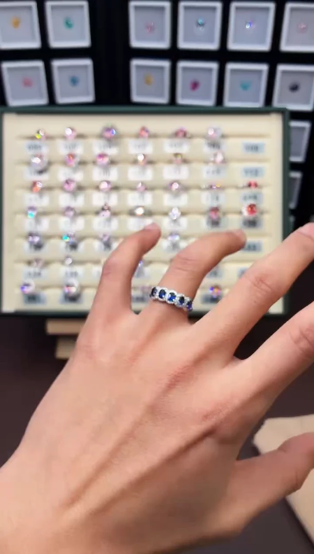 戒指蓝宝石银S925镶嵌111