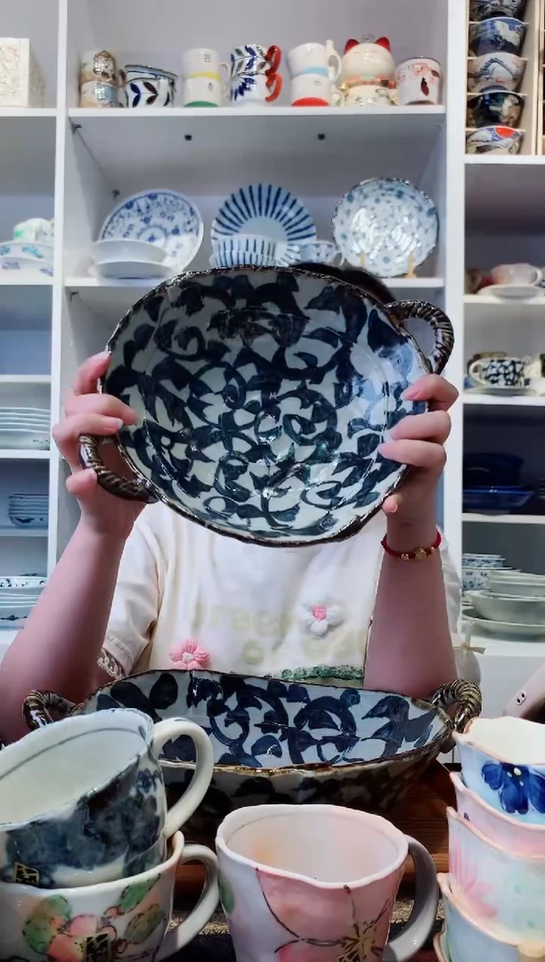 陶瓷章鱼唐草中号双耳钵