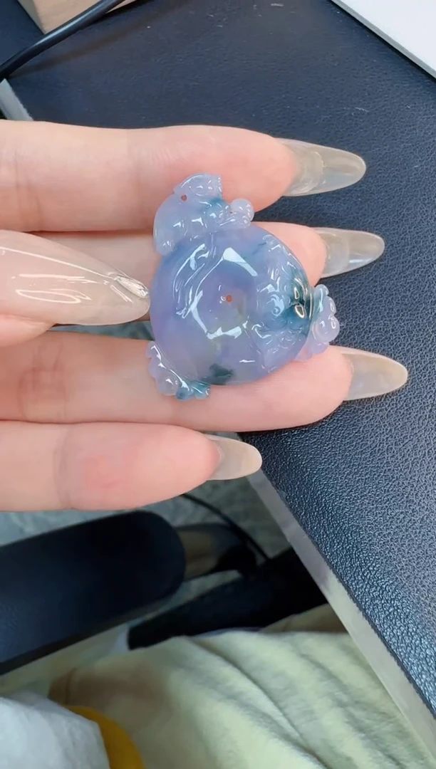 翡翠未镶嵌吊坠(不含链)缅甸A货翡翠