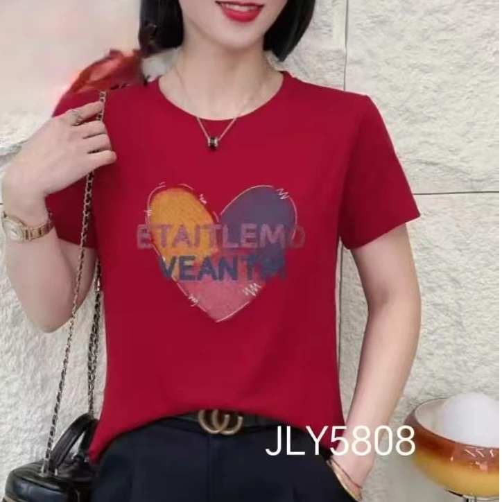 5808新款时尚百搭休闲爱心图T恤