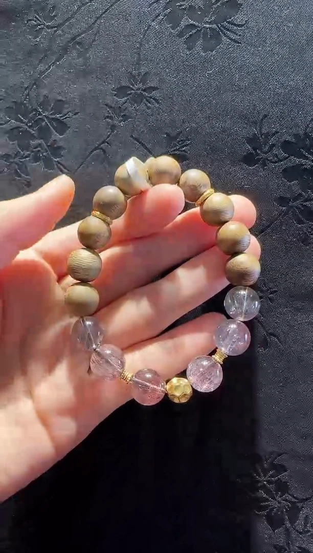 18K金镶嵌手串水晶珠宝原创直播间