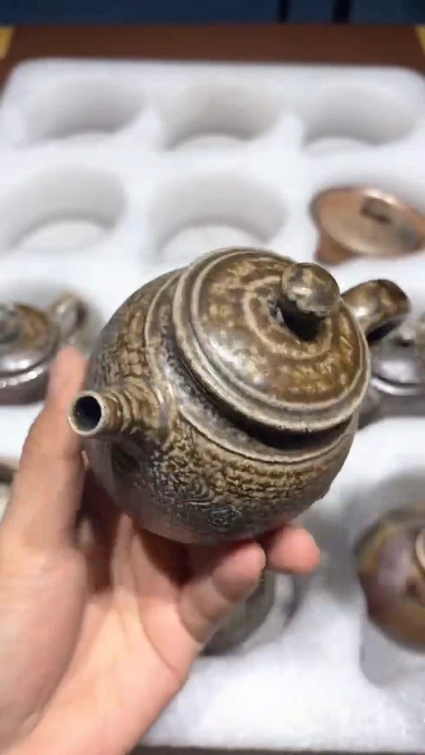 奢瓷/瑞寅柴烧茶器（壶）378