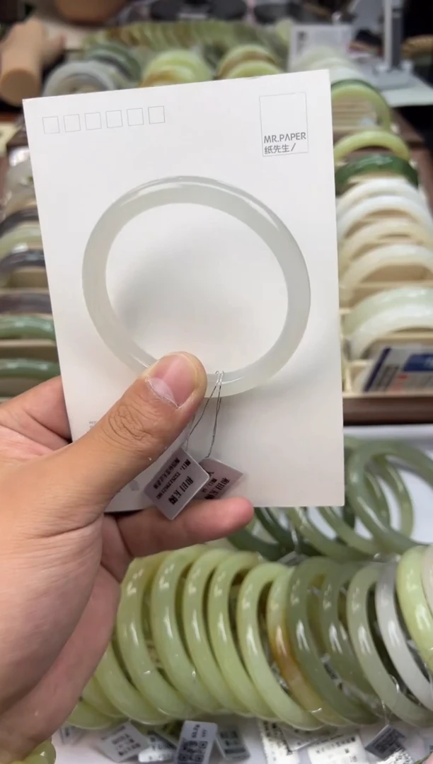 未镶嵌手镯和田玉冰白56-57