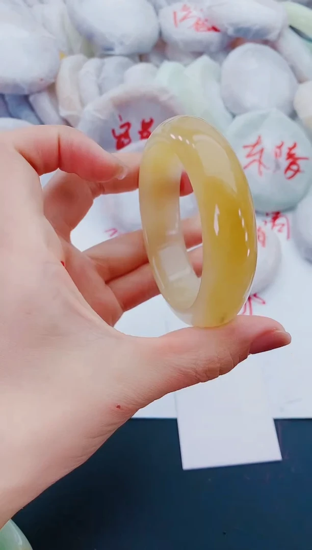 未镶嵌手镯石英质玉L120-57-58