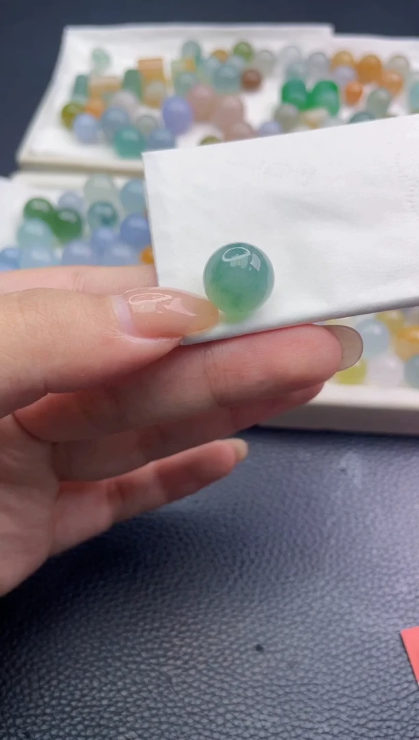 未镶嵌定制翡翠耿**?3618