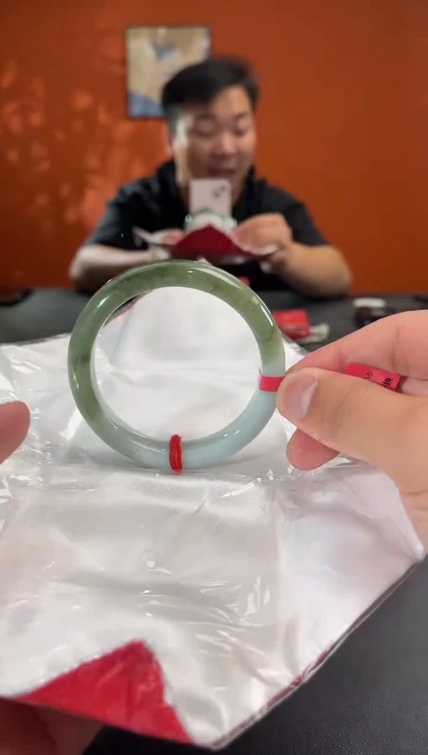 未镶嵌手镯翡翠4    55