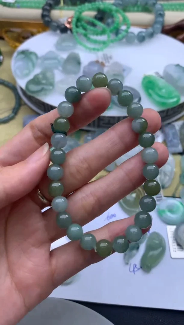 未镶嵌手串翡翠翡翠