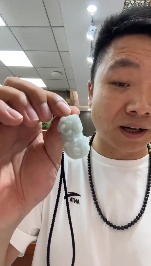 未镶嵌挂件翡翠A货翡翠多样性一件霸王貔貅