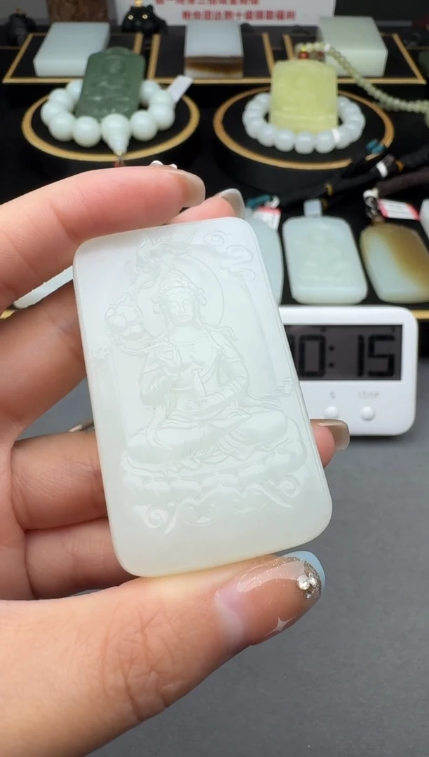 颈饰未镶嵌和田玉3