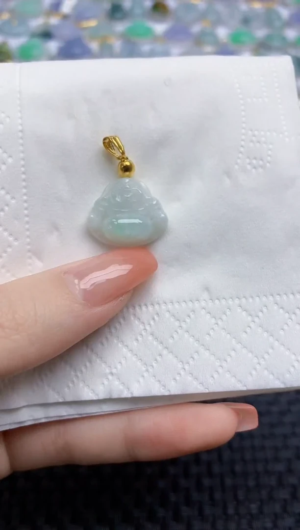 【闪购商品】翡翠颈饰未镶嵌天然翡翠A货