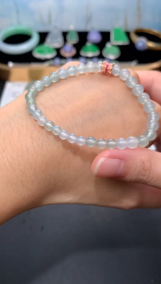 未镶嵌定制翡翠48小时鉴赏期 退货不扣服务费