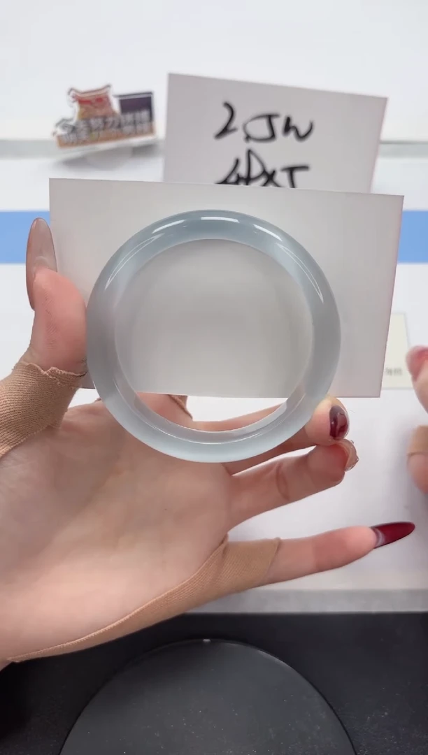 【闪购商品】石英质玉手镯未镶嵌A340-57