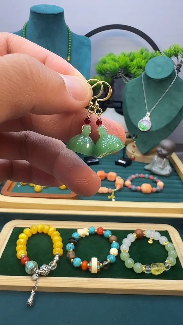 和田玉14K金镶嵌耳饰E59