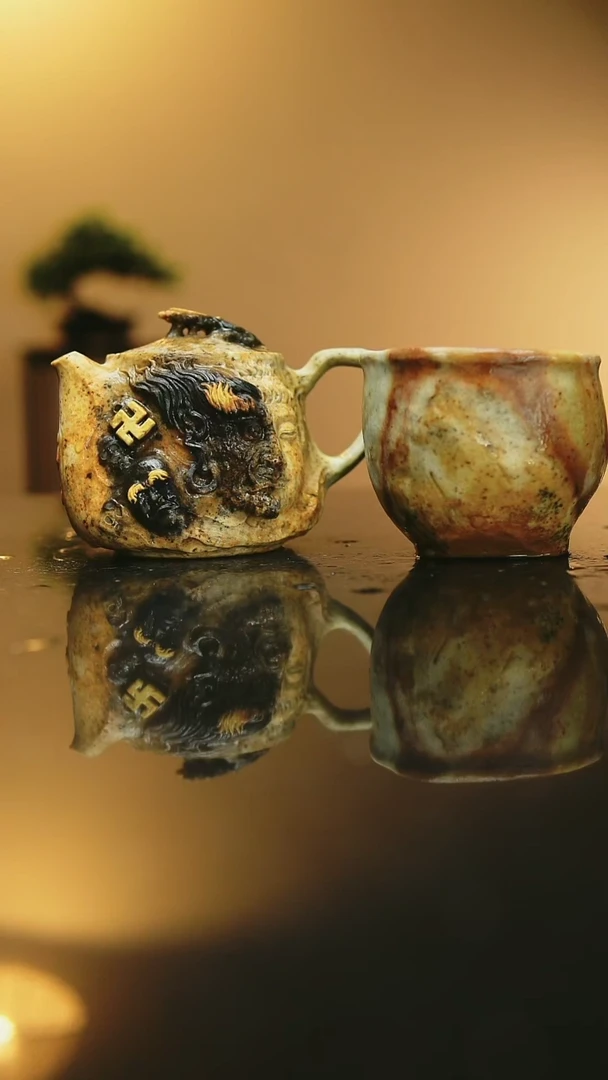 豪**事一念之间壶