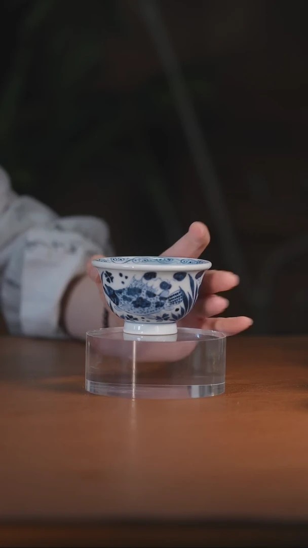 元青花鱼藻压手杯