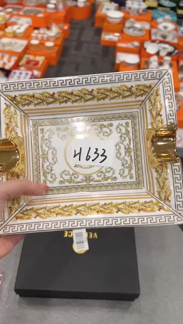 【闪购商品】杯H633--------------