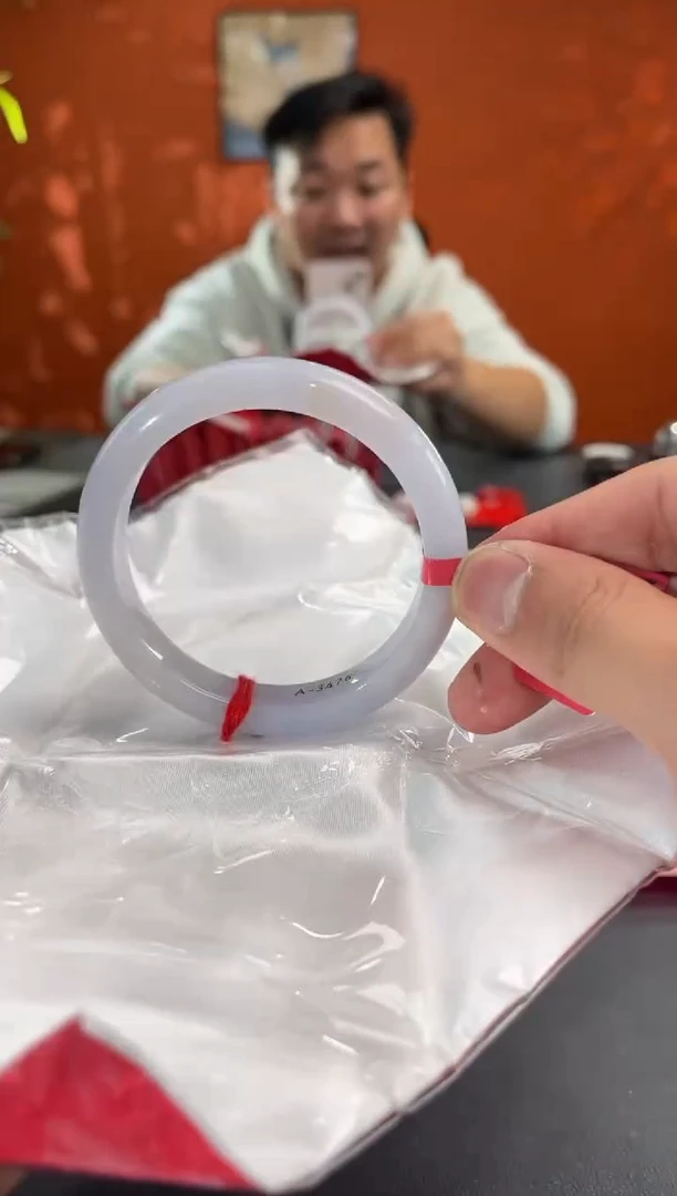 未镶嵌手镯翡翠5 58