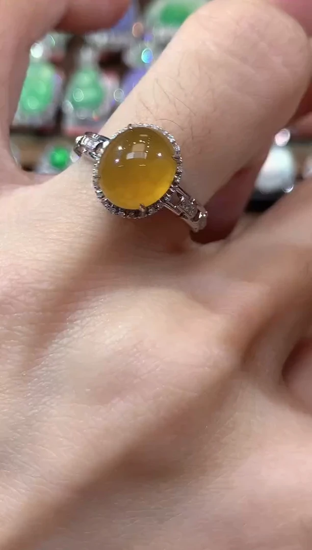 18K金镶嵌戒指翡翠C8