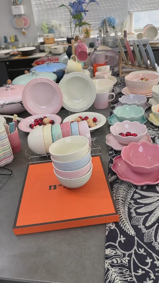 【闪购商品】瓷四色米饭碗