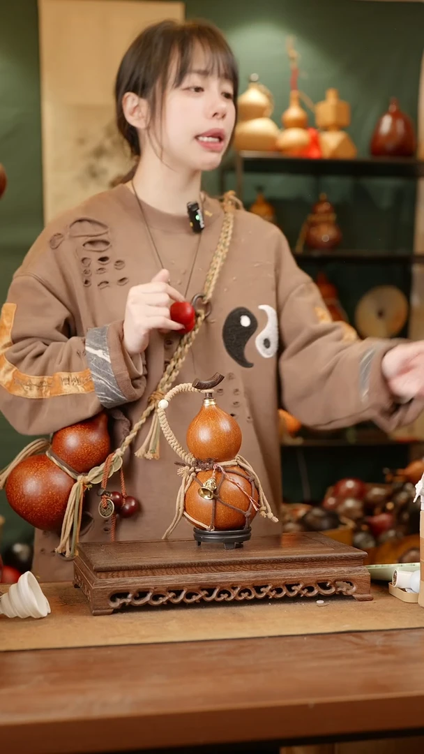 81号精品天然大漆酒葫芦一物一拍~