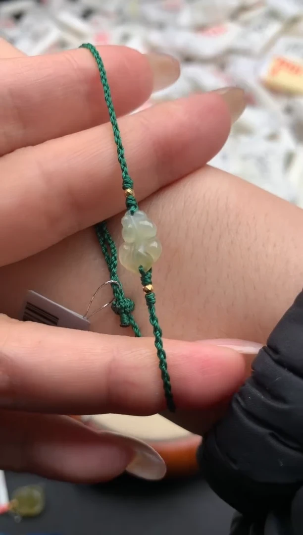 【闪购商品】翡翠手绳未镶嵌  一