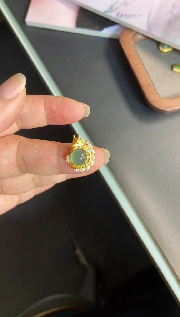 吊坠(不含链)银S925镶嵌翡翠1