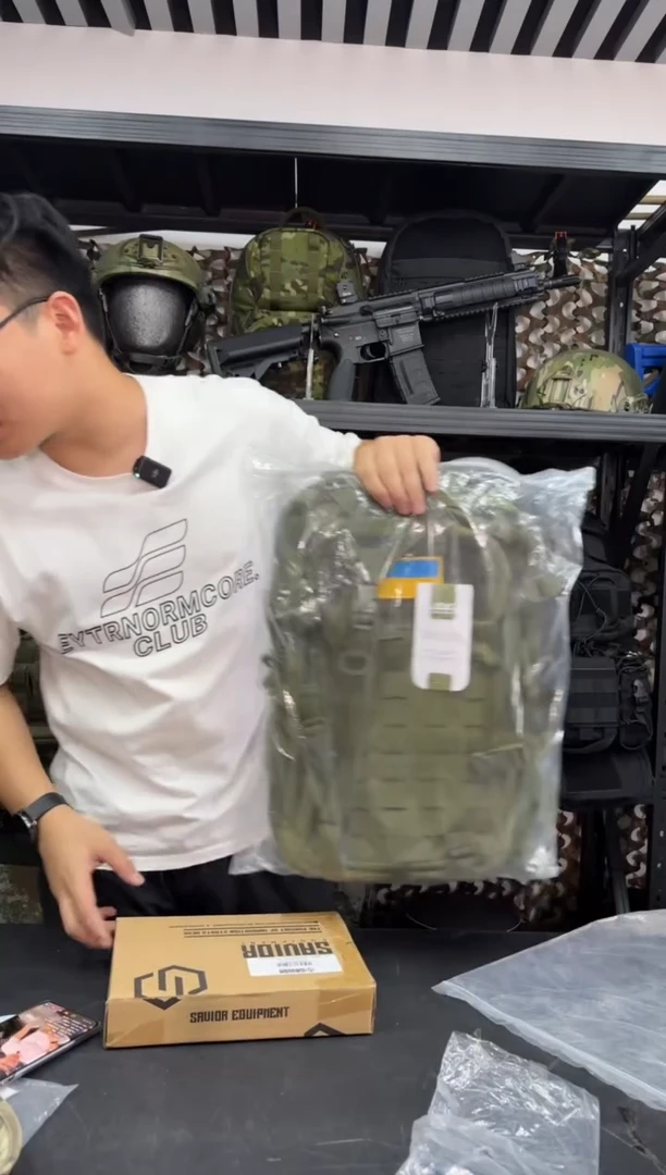尼龙？涤纶？我也不知道4048