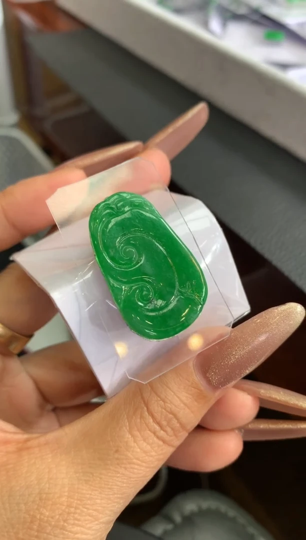 【闪购商品】定制翡翠未镶嵌翡翠