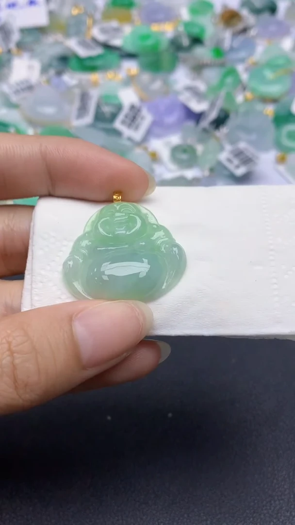 翡翠未镶嵌颈饰天然缅甸a货翡翠