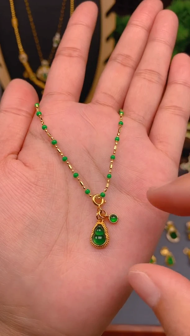 【闪购商品】翡翠吊坠(不含链)银S925镶嵌蛋面葫芦万能扣