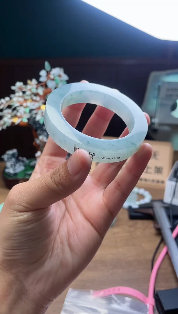 【闪购商品】定制翡翠手镯未镶嵌定制