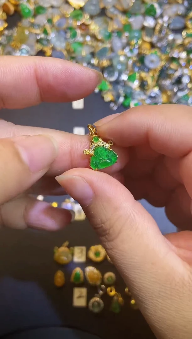 翡翠银S925镶嵌吊坠(不含链)1