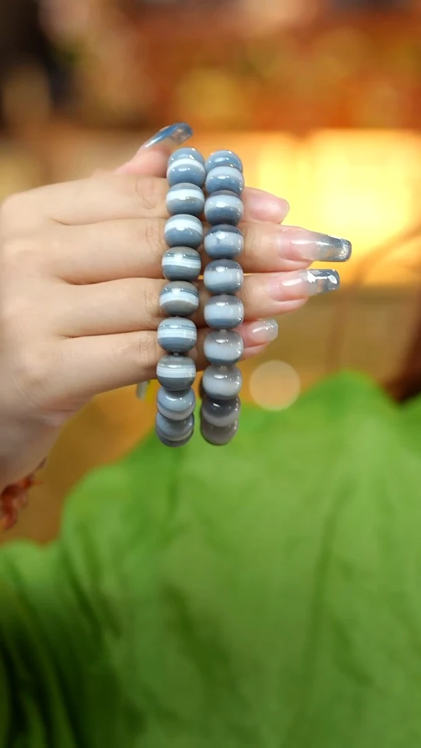 未镶嵌颈饰玛瑙/玉髓（覆膜）Q33165多样性发其一