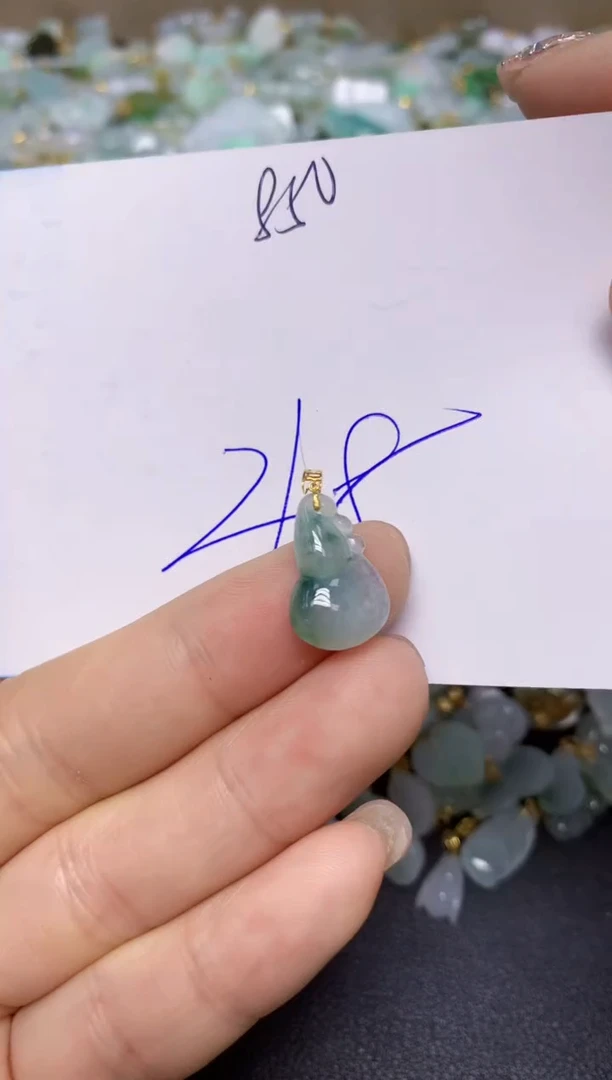 【闪购商品】翡翠挂件18K金镶嵌 天然翡翠A货