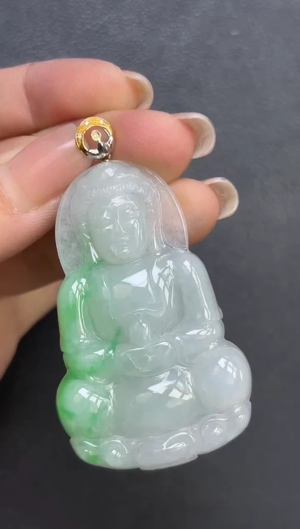 颈饰18K金镶嵌翡翠观音