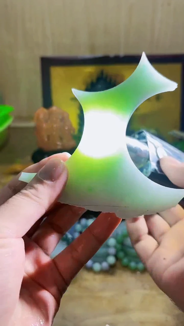 颈饰未镶嵌翡翠A货常星4629