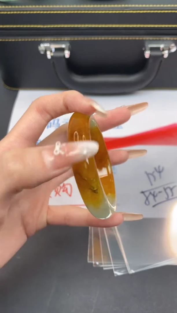 未镶嵌手镯翡翠有瑕疵 no退换--154