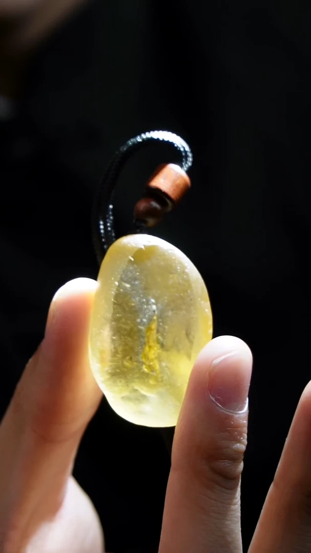 吊坠(赠链)未镶嵌水晶水晶