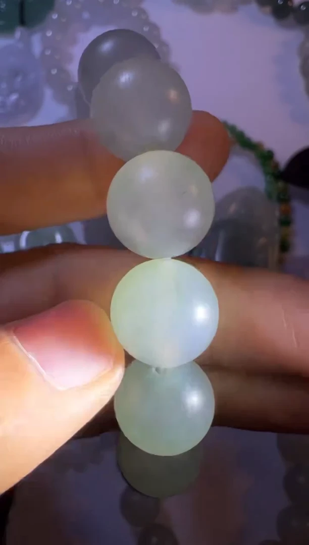 未镶嵌定制翡翠手串