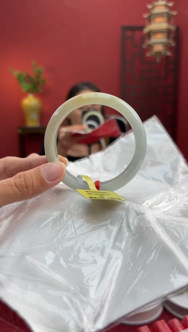 未镶嵌手镯翡翠翡翠手镯