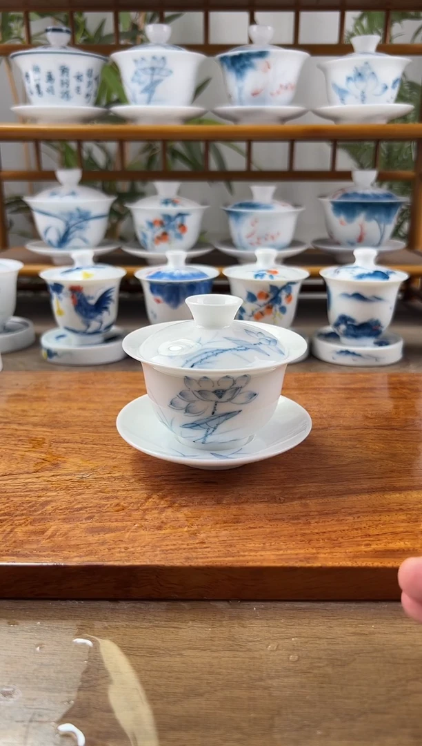 微瑕素莲130ml三才盖碗