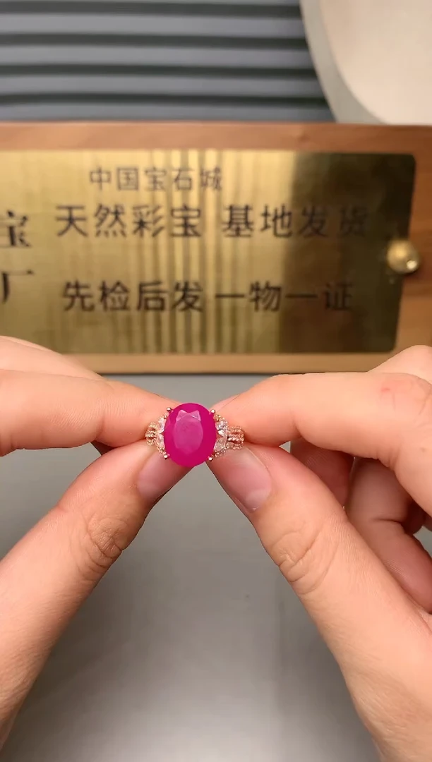 【闪购商品】红宝石戒指银S925镶嵌........